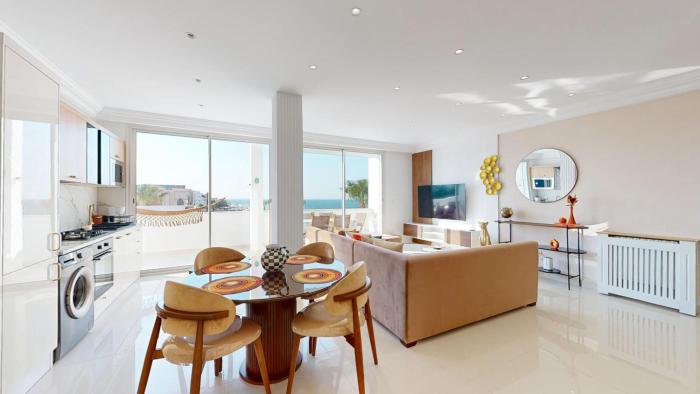 2-bedroom apartment with sea view Waterfront in Sousse