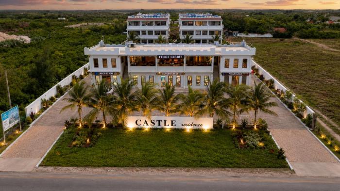 Castle Residence by Aura Space