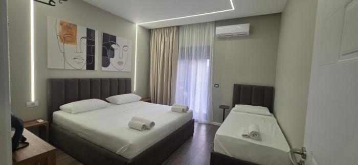 Roan Home