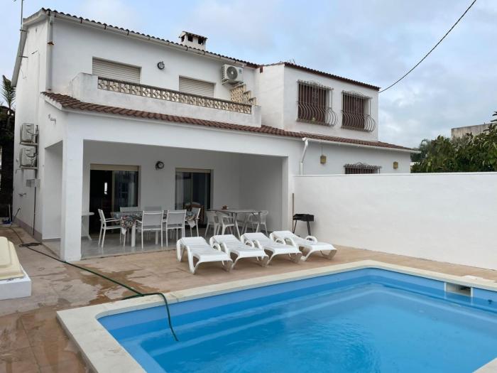 Villa Moreras