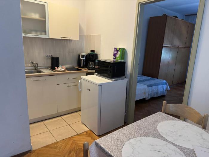 Apartments Kocijan