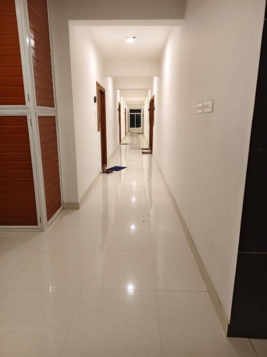 Indraneelam Inn