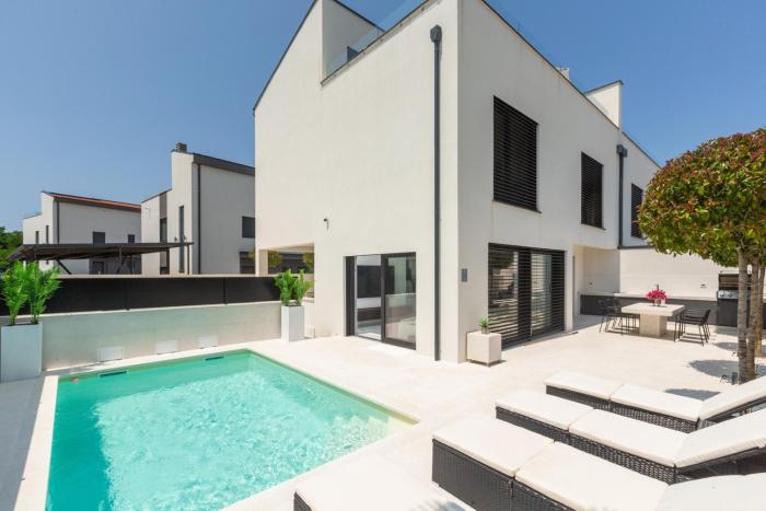 Family friendly house with a swimming pool Basanija, Umag - 27265