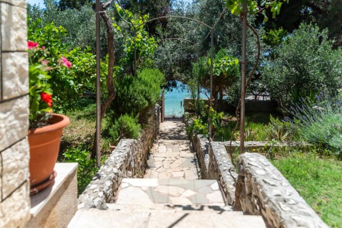 Seaside holiday house Businci, Ciovo - 27831