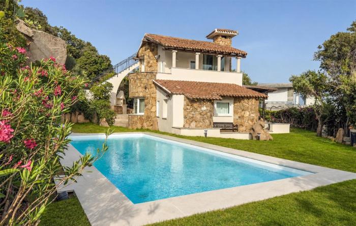 Awesome Home In Abbiadori