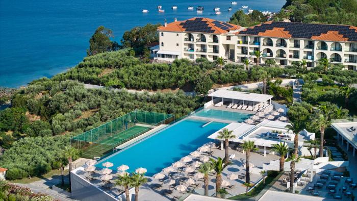 Akrathos Beach Hotel