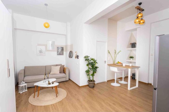 Modern Athens stay near to Metro with fast Wi-Fi