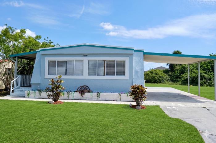 GpL 3440 Stella Comfortable 2BR 1BA Apartment