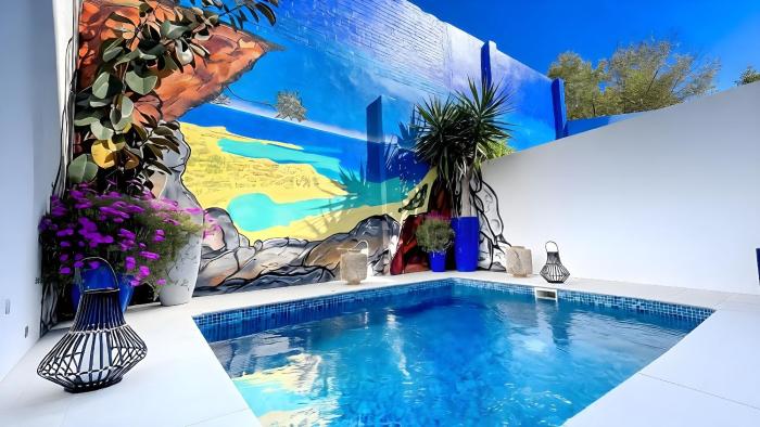 2BR Patio & Pool Las Arenas Beach