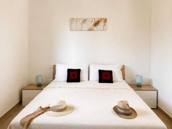 Villa Azzurra - Modern Villa 300m from the Beach