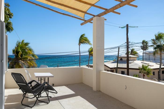 2 Ocean View Suites Near Los Barriles