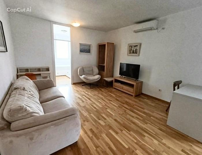 Central flat