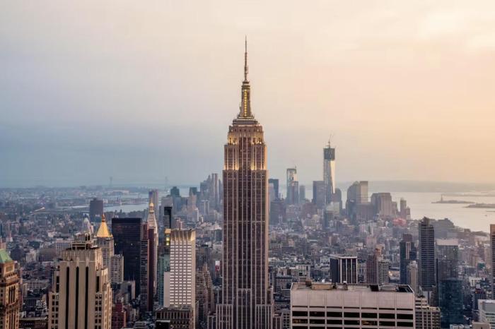 Spacious 3BR Apartment in Kips Bay - Central Manhattan Location!