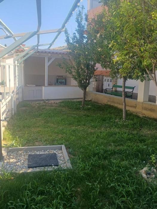 Apartments with parking space Pag - 27836