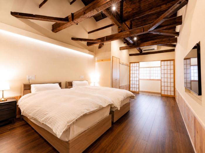 奈良旅館 VILLA East West