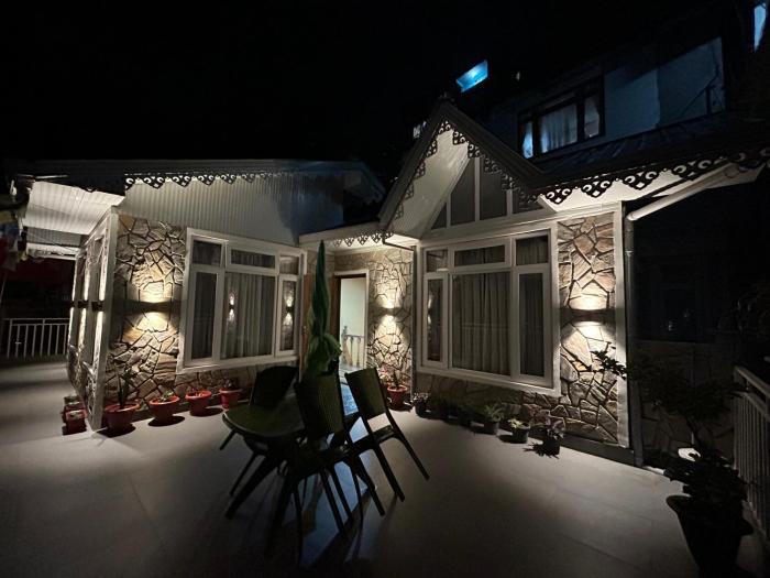 Dorjee Homestay