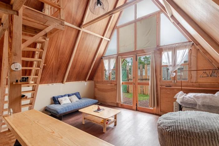 Boutique Cabin with Pyramid View