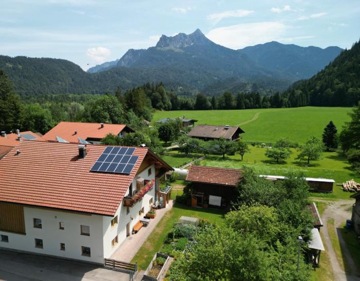 Haus Wörle- Ferienwohnung "Hahle"