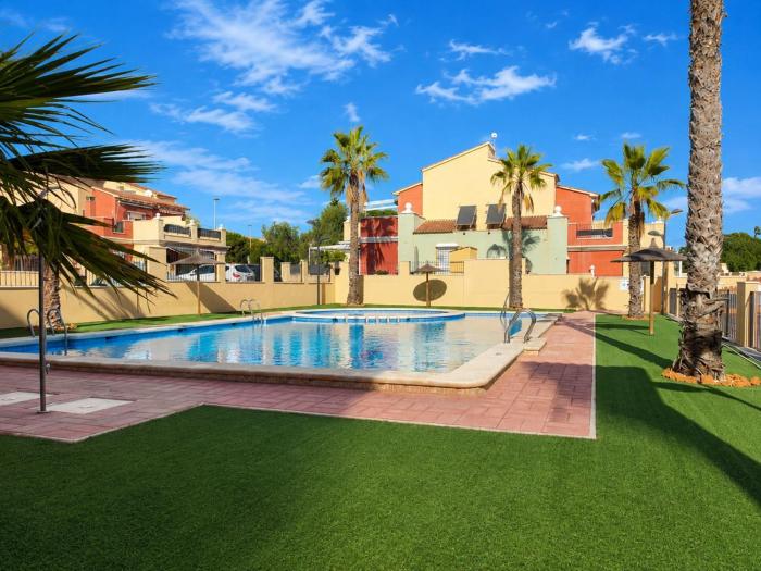 Beach Pool Av Mancha