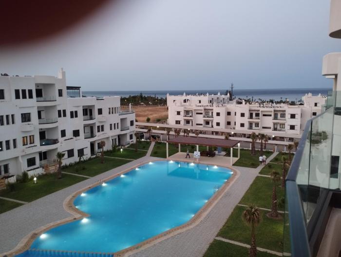 Appartement neuf a complex colina smir
