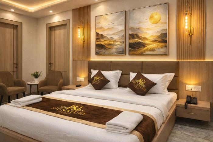 Hotel Atlantiis Suites By Signature StayZ Rathyatra Near Vishwanath Temple