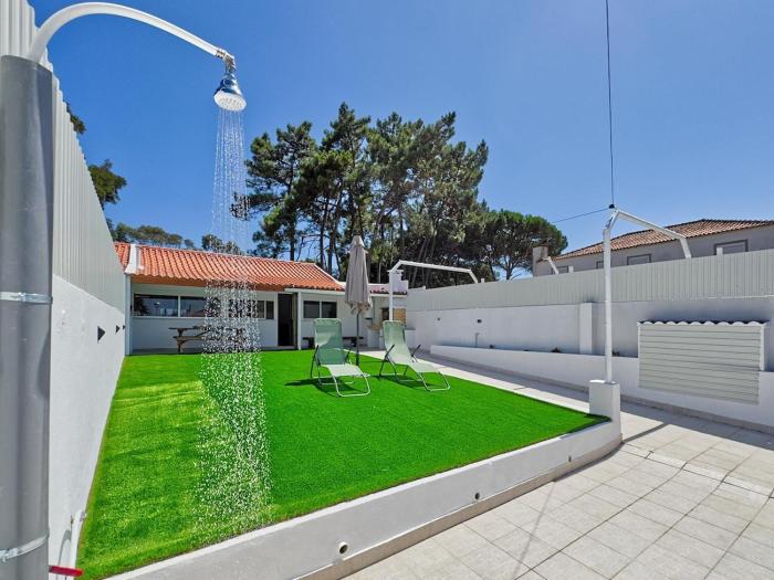 Vita Portucale ! Lagoa de Albufeira Breeze Retreat