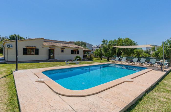 Villa Can Gallina by Homevillas360
