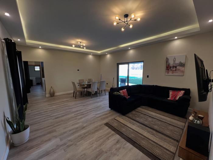 Casa mediterránea 4D lujo cerca de Termas Chillán