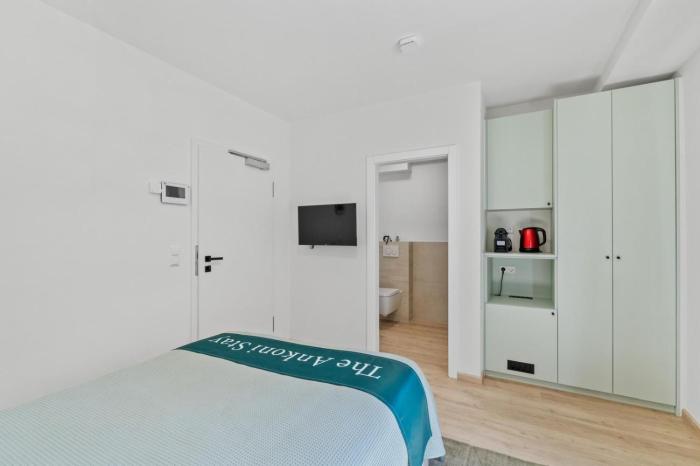 Ankoni Stay- Room 3,2 - Shared Kitchen