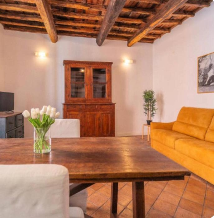 Residenza Storica Frangipane al Pantheon