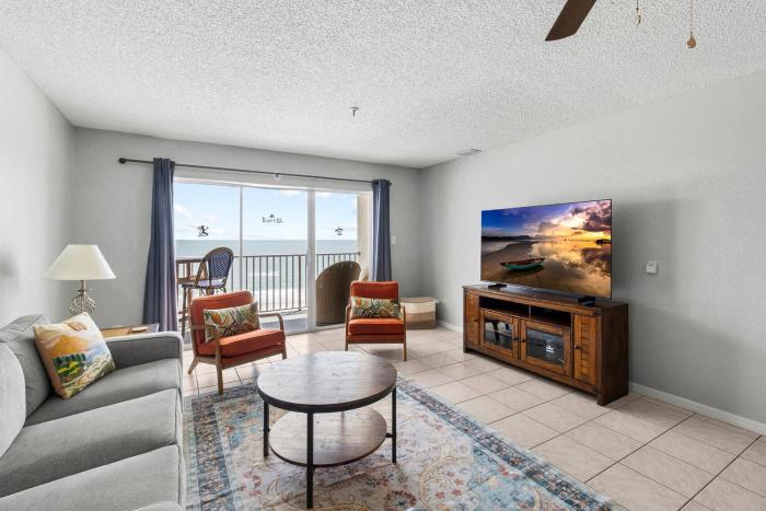 Beach Front Near Johns Pass - Sea Breeze #602