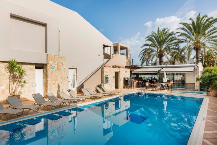 Elotis Suites
