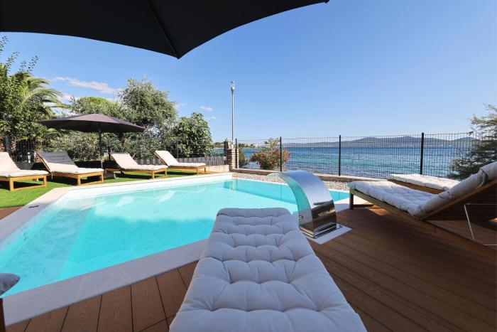 Beachfront Almare Retreat