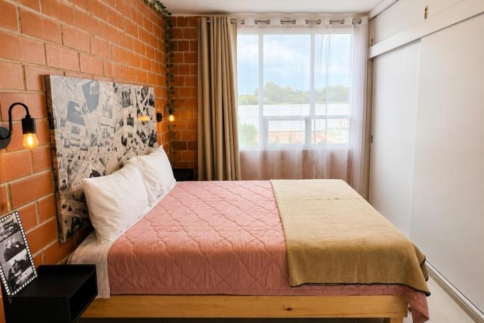 Departamento París comodo y tranquilo WIFI cocina ideal para trabajar familias o parejas