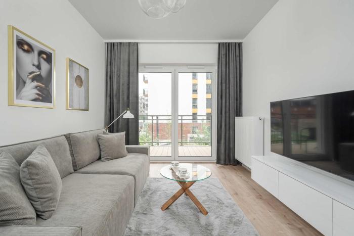 Przytulny Apartament z Parkingiem we Wrocławiu by Noclegi Renters
