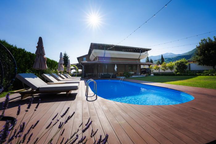 Villa Manevi