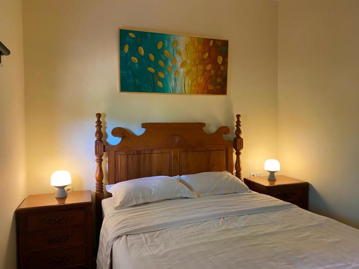 Travellers Room By The Gecho Inn Country