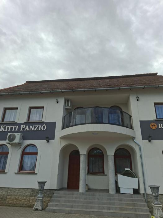 Kitti Panzió