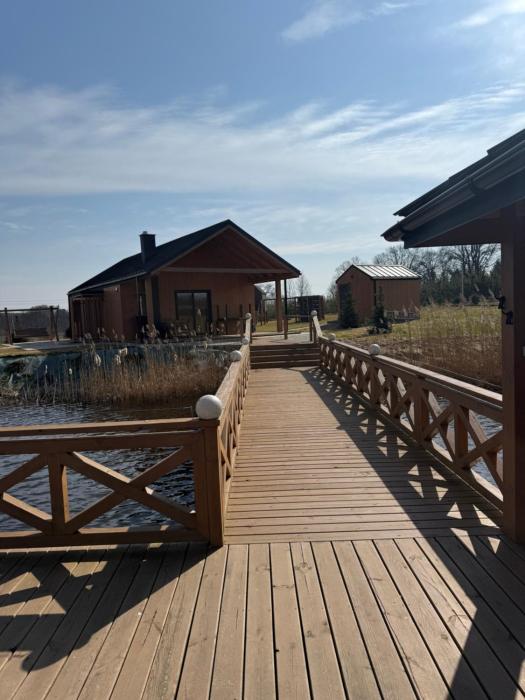 DOMEK nad ŁOWISKIEM