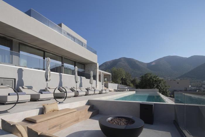 Luxurious Villa Artemis - With Private Pool
