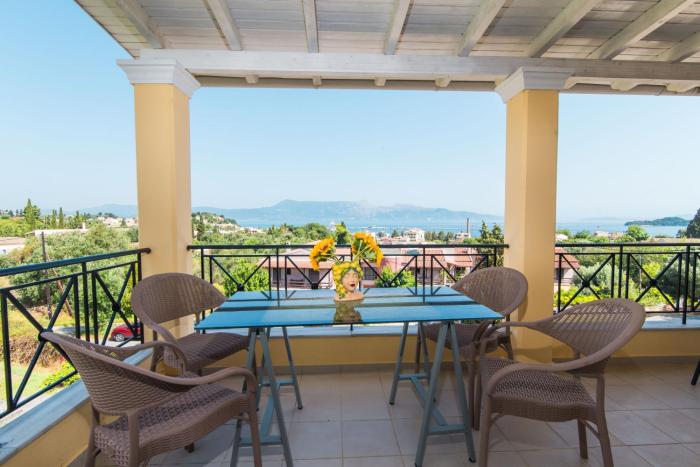 Chrysa Sea view Apartment - Kapodistrias Hill