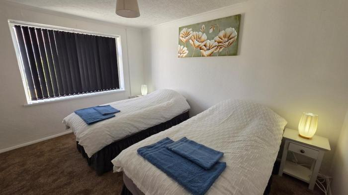 Fresh, Fully Equipped 4 Bedroom Home