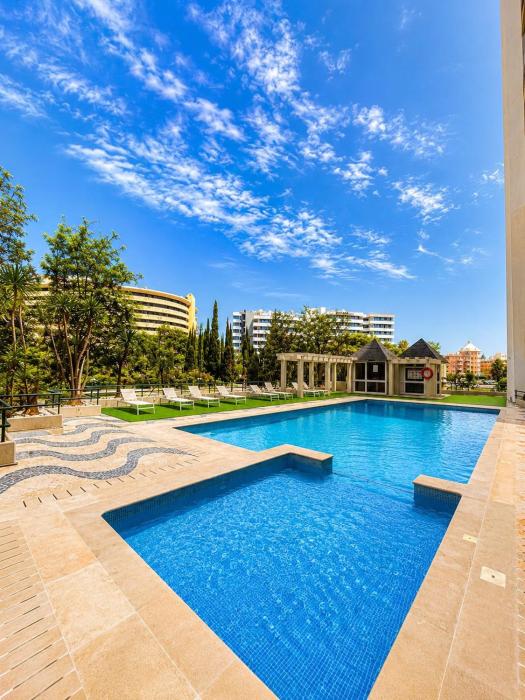 Talia V with Pool - City Center - Vilamoura