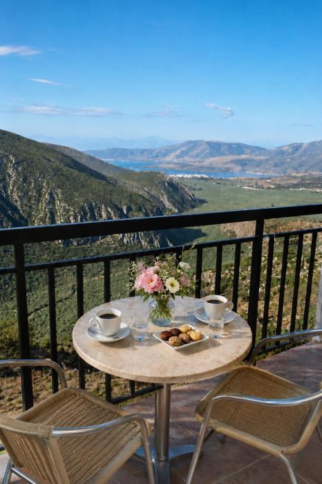 Acropole Delphi City Hotel