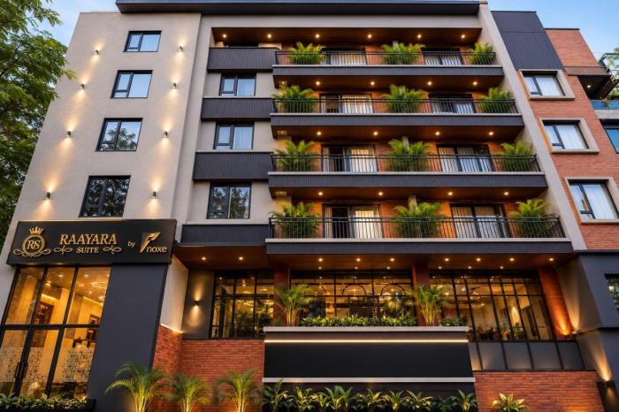 Raayara Suites