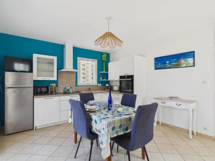 Maison pour 3 proche plage, jardin & bbq