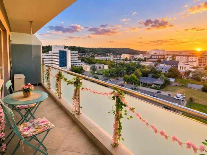 CENTRAL Apartment 84- free parking- spital Recuperare