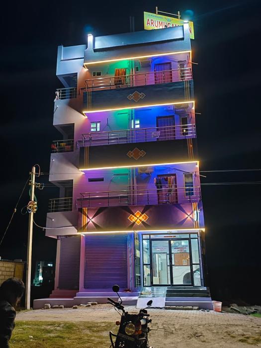 Arumugam inn
