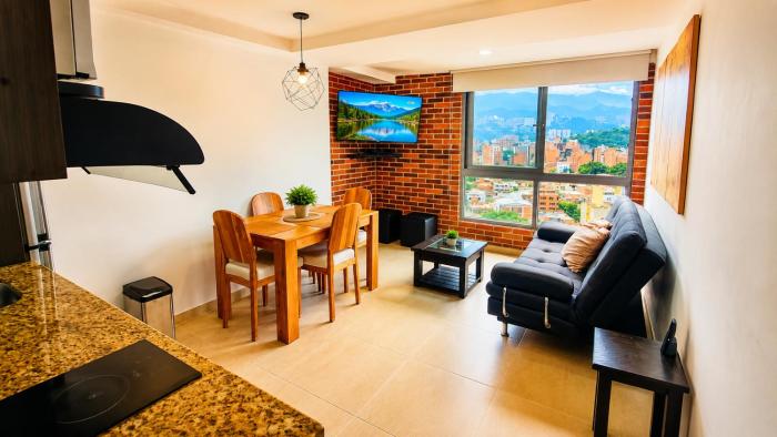 Laureles Deluxe Apartment in the Medellin sky