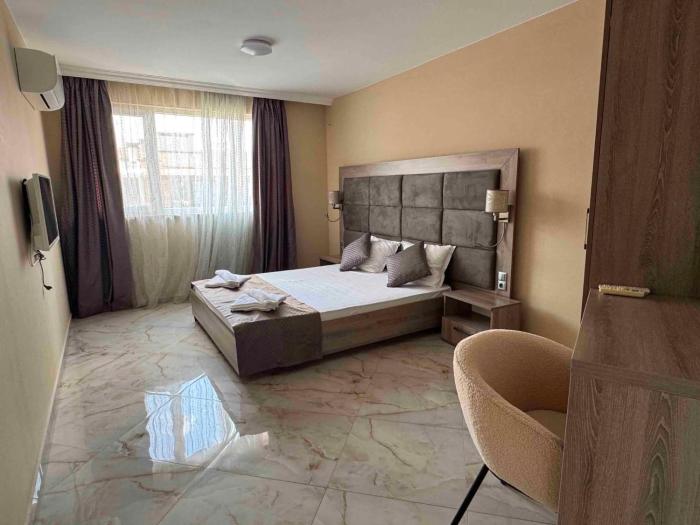 Pomorie VISTA Boutique